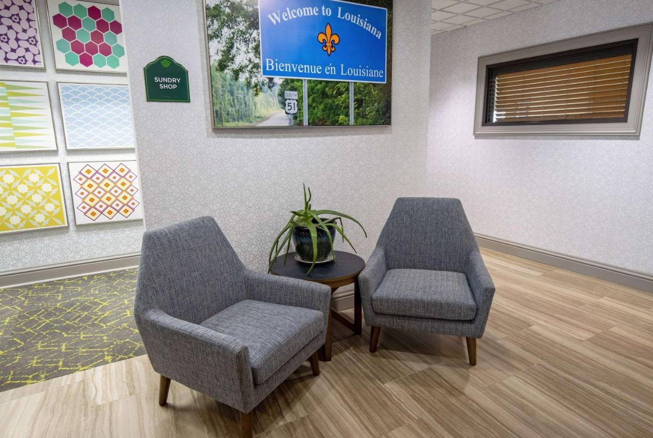 Wingate By Wyndham Lafayette Airport Hotel Екстериор снимка